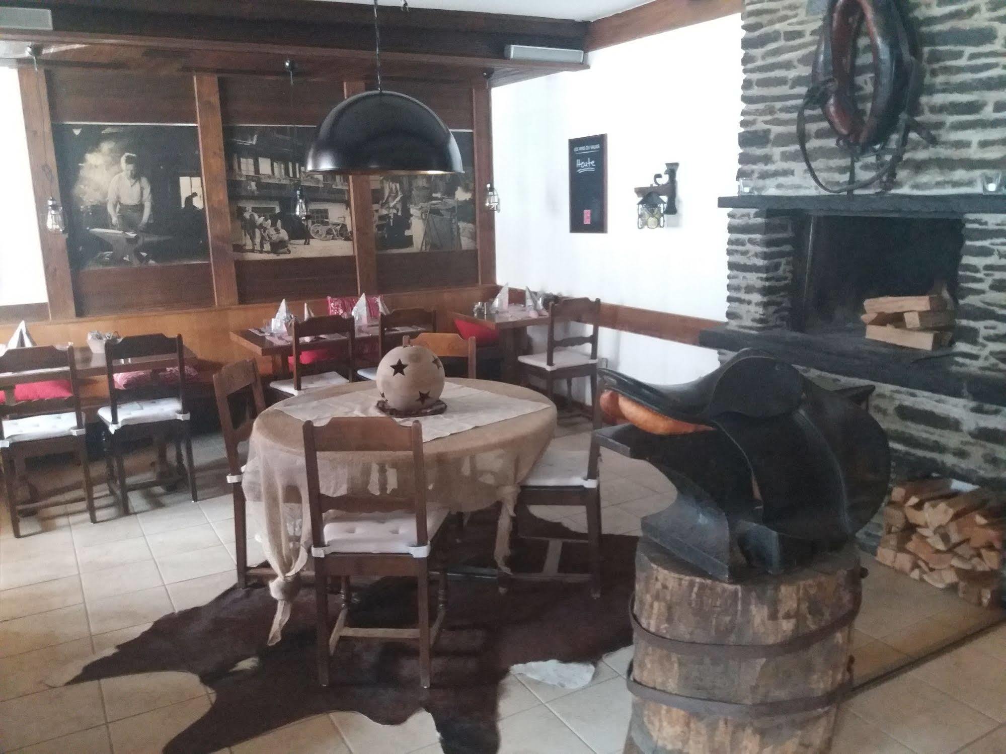 Hotel Schmitta فيش المظهر الخارجي الصورة